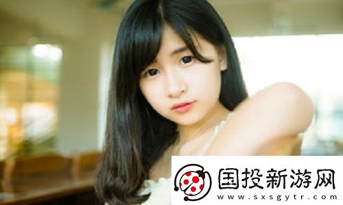 老人船上弄雨荷第13集介紹：劇情亮點與角色發(fā)展令人期待后面的劇情走向。