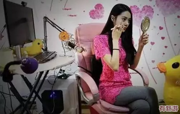 真人實(shí)拍賣女初被破www免費(fèi)