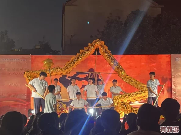 怡紅院亞洲：傳統(tǒng)文化與現(xiàn)代生活的交融-展現(xiàn)獨特魅力與深厚底蘊的完美結(jié)合