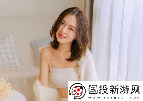 游泳館里的兩個教練孟月月專業(yè)優(yōu)秀友：教學(xué)質(zhì)量真是太高了！