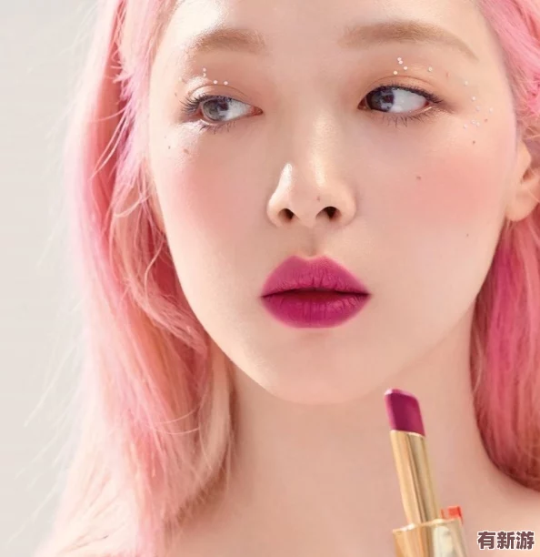 YSL蜜桃色8pocc
