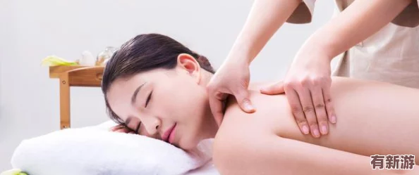 少婦浴室精油按摩2：享受身心放松的極致體驗(yàn)-感受香氛帶來的愉悅與舒緩-讓生活更加美好